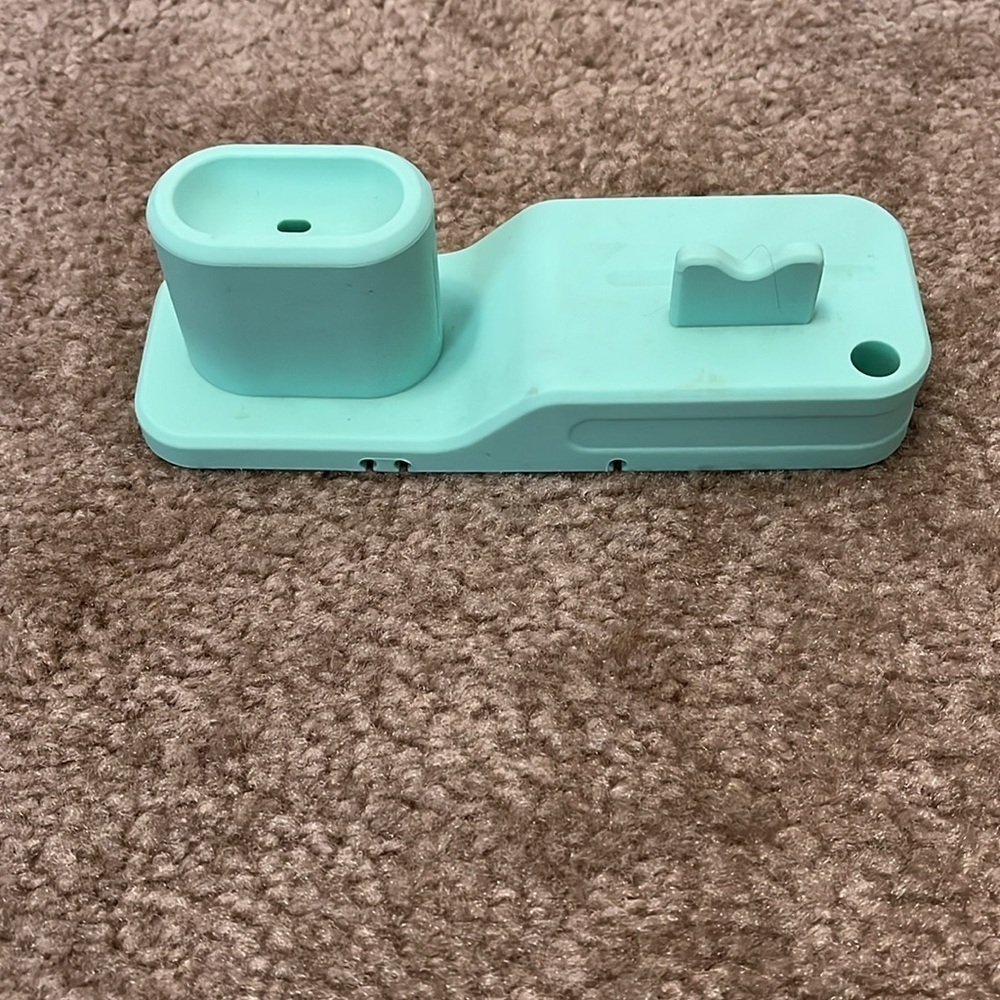 Merkury 3 in 1 Device Stand desktop charging iphone stand sea foam green